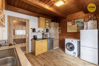 We offer for sale an attractive mountain cottage in one of the most sought-after locations in…