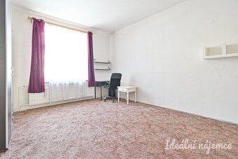 K dlouhodobému podnájmu nabízíme byt o dispozici 3+1 na ulic