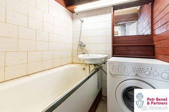 Ev.č. 00172 Prostorný byt 3+1 s lodžií v klidné části Rakovn