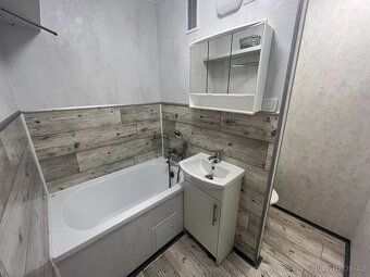 Nabízím k dlouhodobému pronájmu byt 1+1 po rekonstrukci, kte