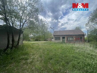 Nabízíme k pronájmu bývalý kravín v obci Nová Dědina u Konic