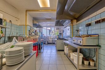 Nabízíme převzetí pronájmu zavedené restaurace 