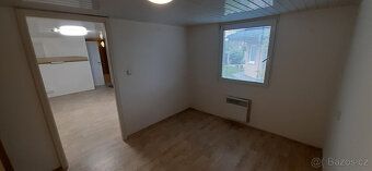 Sell mobile home 40 m², insulated, new roof + gutters.