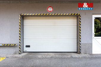 In the premises of the Rehabilitation Institute in Hrabyně we offer for sale a bright…