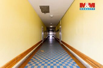 In the premises of the Rehabilitation Institute in Hrabyně we offer for sale a bright…