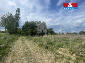 We offer for rent former cattle barn in Nová Dědina near Konice