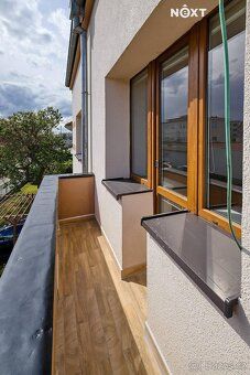Pronájem prostorného bytu 3+1 s balkonem a zahradou – ul. Os