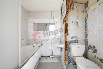 Nabízíme k prodeji prostorný byt 2+1 o výměře 64 m² situovan