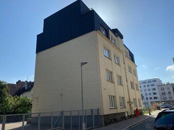 🏡 Pronájem bytu 1kk, 34 m², lodžie, ul. Letců, Hradec Králov