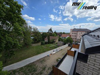 Ev.č. 2001 Nabízíme Vám k pronájmu byt 2+kk v Lysé nad Labem