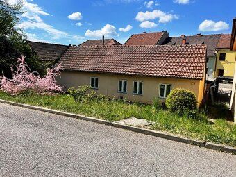 Prodej menšího přízemního domku o užitné ploše 65m2, určenéh