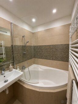 Looking for an apartment where you won't have to compromise on space comfort practicality?