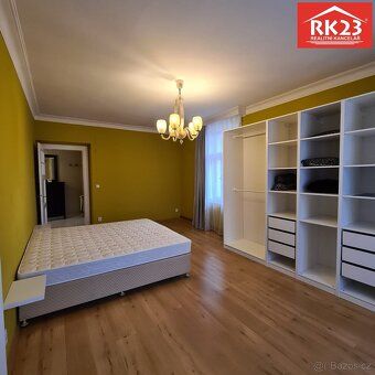 Ev.č. 02118 Nabízíme k pronájmu byt 2+1 s balkónem v Mariáns