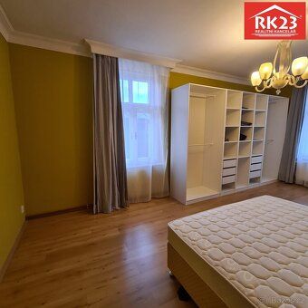 Ev.č. 02118 Nabízíme k pronájmu byt 2+1 s balkónem v Mariáns