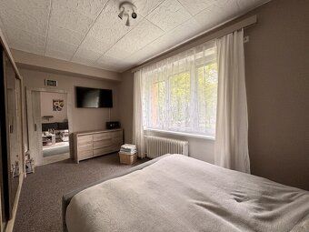 I am offering for sale a renovated 2+1 apartment unit. Total