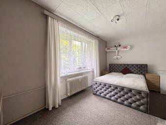 I am offering for sale a renovated 2+1 apartment unit. Total