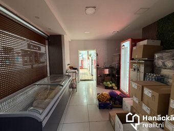Under exclusive representation we offer transfer of lease for established business premises…