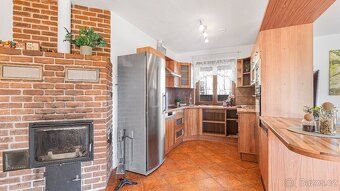 Looking for housing that combines modern design, absolute privacy and minimal operating costs?