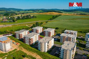 Nabízíme k pronájmu byt 2+kk v klidné části Klatov o užitné 