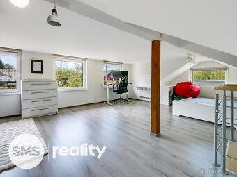 Do you dream of living in a house where peace, privacy, greenery and great accessibility to…