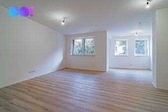Pronájem moderního bytu 3+kk s lodžií a krytým parkováním v 
