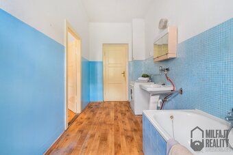 Ref. No. 06770-1 I have for you a fantastic opportunity on an even better location.