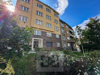 Ev.č. N08986 K nastěhování od 1.6.2026 nebo dohodou.
Nabízím