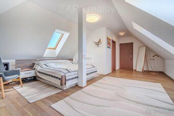 Prodej moderního samostatného RD 5+kk s dvougaráží v Přezlet
