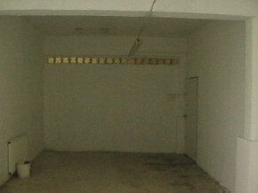 Rent heated space of 34 m². 10 km from D3 highway, 15 km from Tábor city