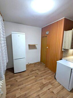 Nabízíme k pronájmu byt o dispozici 3+1 a výměrou 68 m2 v pa