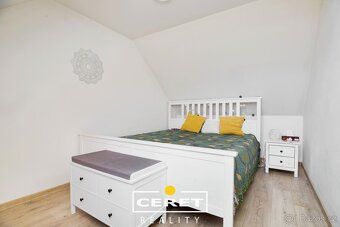 Představte si ranní kávu na terase, kde vás ruší jen zpěv pt