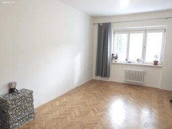 Offering of completely renovated apartment size 3+1 in desired location Zizkov, Prague 3, Bishopcova street.