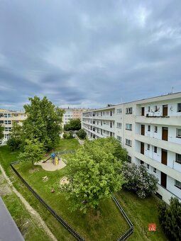 Pronájem byt - 2KK , Pakrác , Praha 4Nabízíme k dlouhodobému