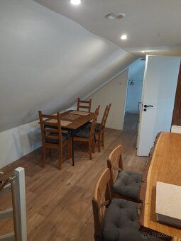 Pronájem bytu v RD ve Vráži u Berouna 3+1 77m2 se soukromým 