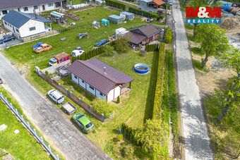We offer for sale an insulated, year-round habitable mobile home