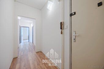 Ev.č. 00876 Nabízím k pronájmu byt o dispozici 2+1 o podlaho