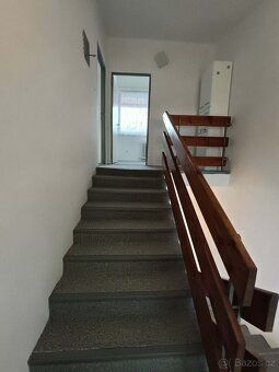 POKUD HLEDÁTE DŮM, KTERÝ DÁVÁ SMYSL PRO VAŠI RODINU - TAK JS