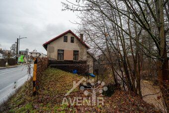 Ev.č. 69472 Exkluzivně nabízíme k prodeji prostornou nemovit