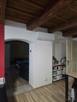 I offer for long-term rent an apartment 2+KK.