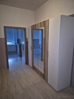 Pronájmu pěkný byt o vymere 55 m2.Tento byt nepronajmu na zá