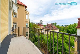 For Sale: Elegant 3+Room Apartment in Prestigious Westminster Residence