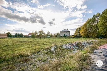 Nabízíme stavební pozemek o výměře 930 m2 v obci Nošovice. P