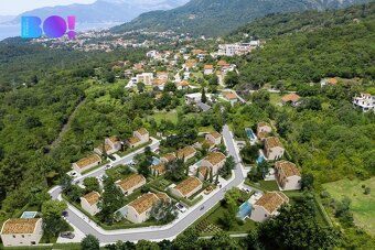 Nabízíme k prodeji nadstandardní vilu ve vznikajícím resortu