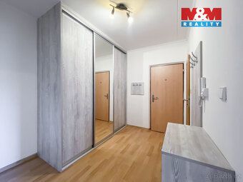 Hledáte prostorné bydlení s praktickou dispozicí a skvělou d
