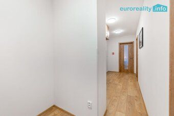 Pronájem bytu 2+1, 74 m², ul. náměstí Míru, Mladá Boleslav
N