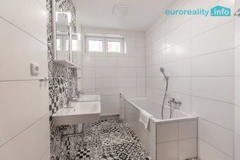 Pronájem bytu 2+1, 74 m², ul. náměstí Míru, Mladá Boleslav
N