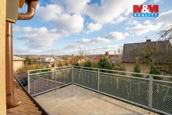 Nabízíme k prodeji samostatně stojící rodinný dům 4+1 v klid