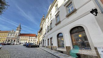 REALDOMUS Vám zprostředkuje pronájem kancelářských prostor v