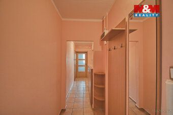 Nabízíme Vám prodej bytu v osobním vlastnictví o dispozici 3