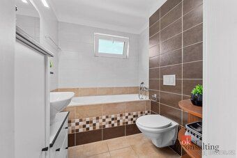 Prodej, byty/3+kk, 102 m2, Rodov 96, 50303 Smiřice, Hradec K